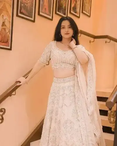 Escort Mekliganj